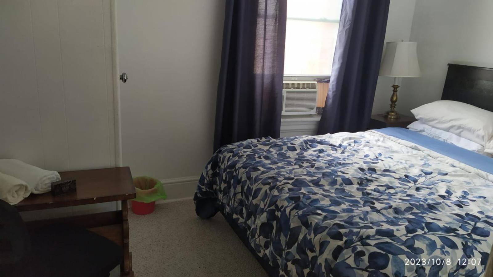 Cozy Downtown Two Bedrooms Free Parking Kingston Luaran gambar
